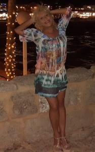 613971682: Chica busca chico en Valencia