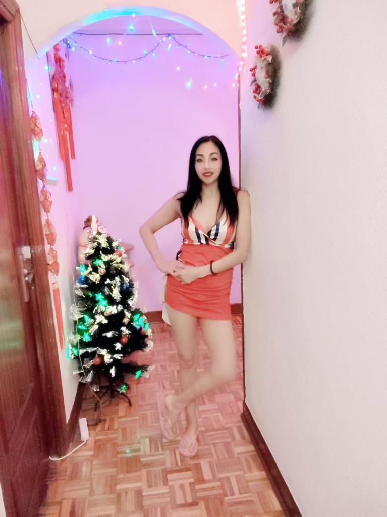 663581777: Chica busca chico en Guipúzcoa