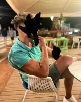 625271038: Chico busca chica en Sevilla