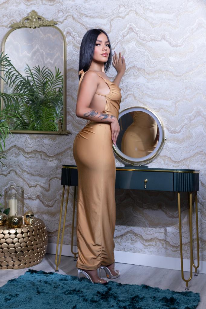 600830771: Chica busca chico en Barcelona