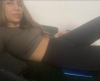 631803291: Chica busca chico en Madrid